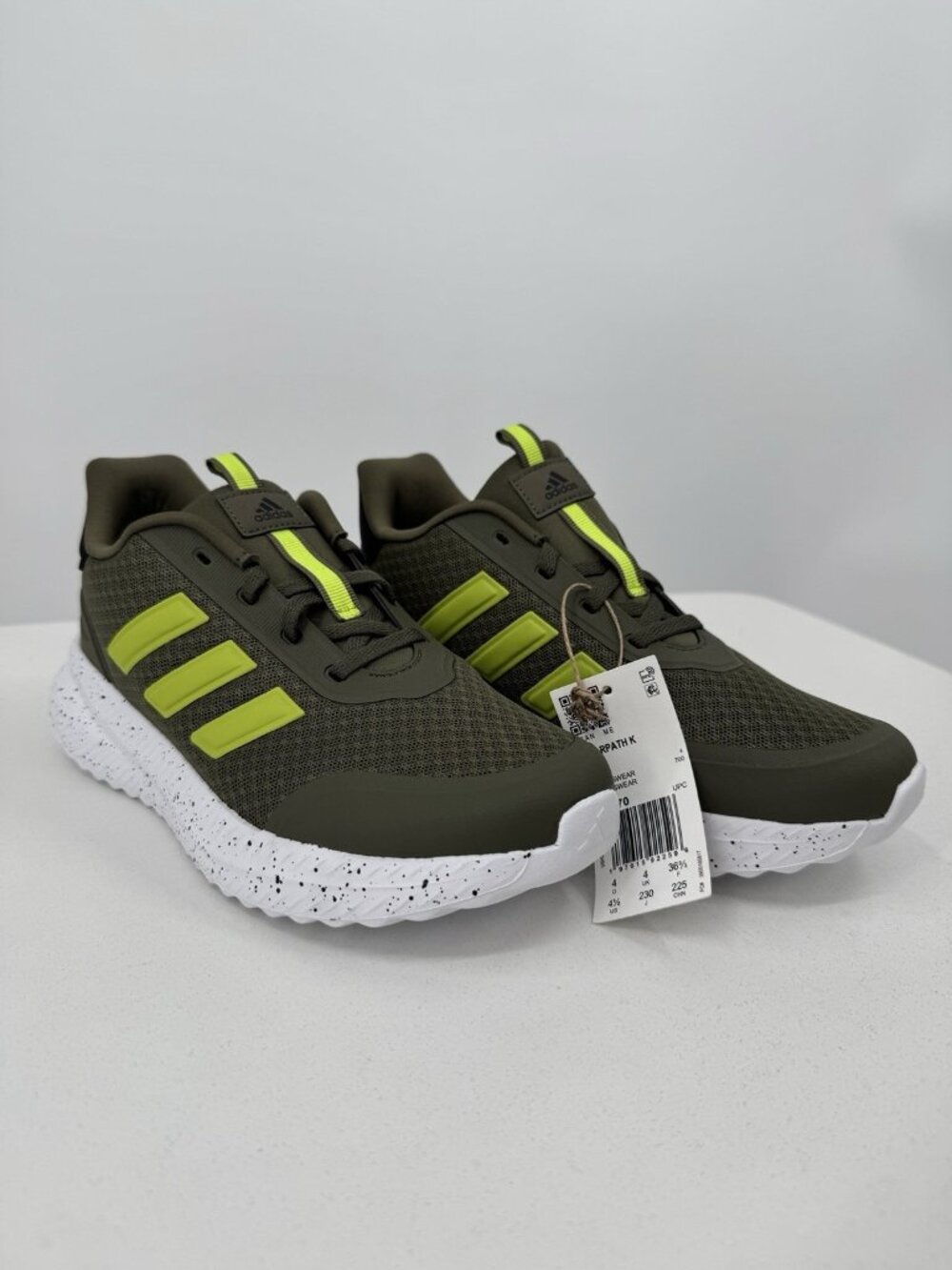 adidas Kid Boy's X PLRPATH Athletic Shoes in Olive Green size 4.5 Elastic Lace
